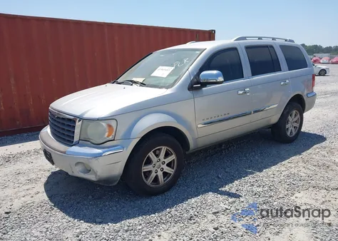 2008 Chrysler Aspen Limited из США, поврежденный, VIN 1A8HX58N98F107285